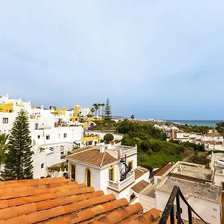 Townhouse Punta Lara 네르하