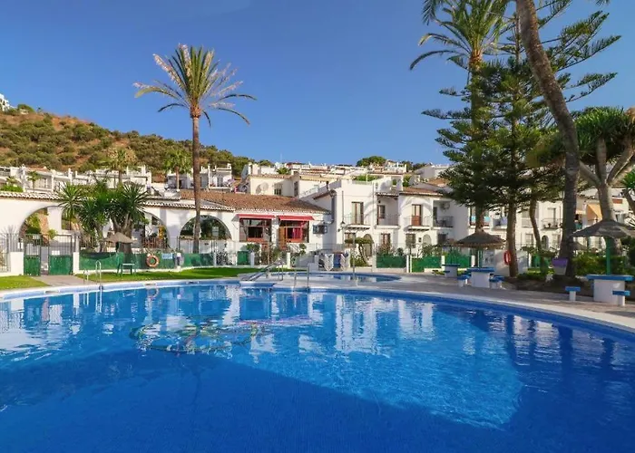 Townhouse Punta Lara 아파트 네르하